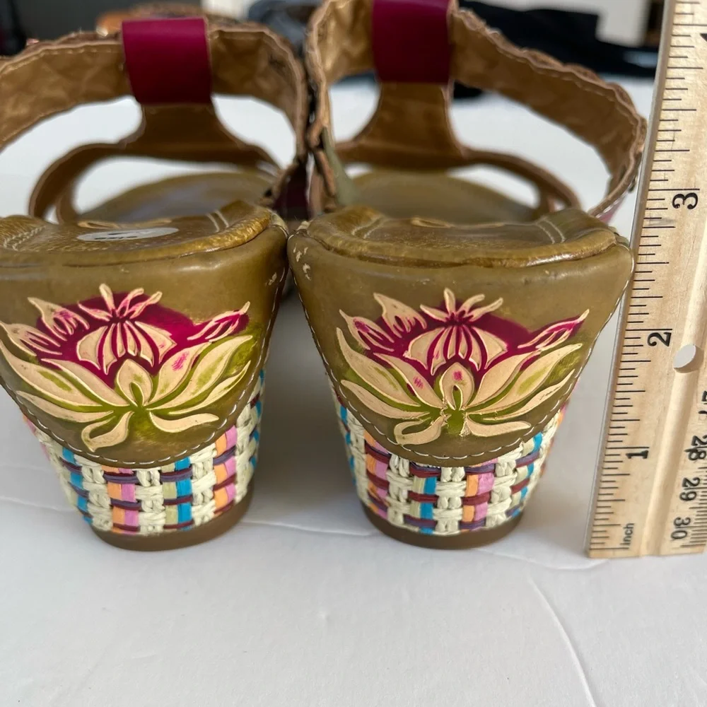 ELITE By CORKYS Sandals Heels Brown Multi Color Pink Slip On Rest Women’s 8